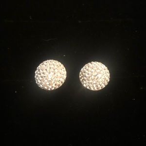 Sparkling earrings